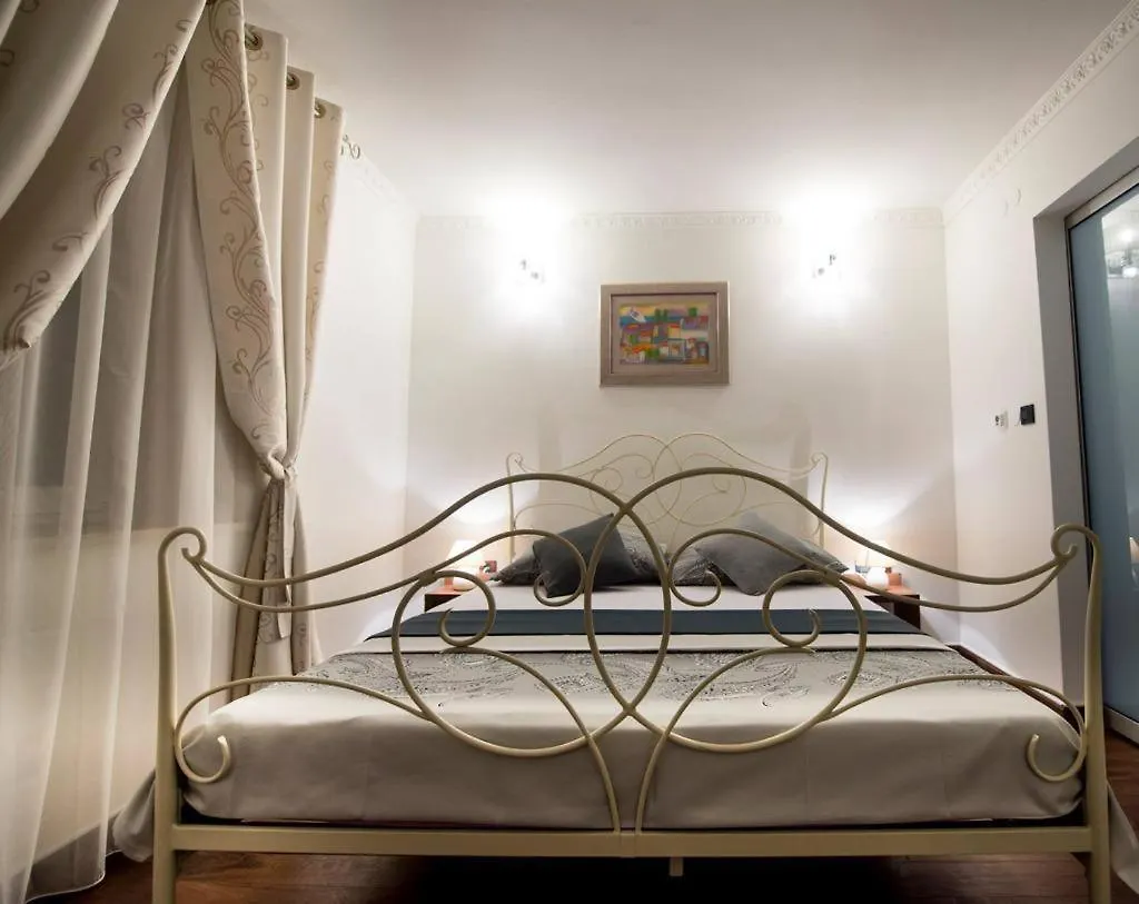 Central Luxury Apartment Xenia Split